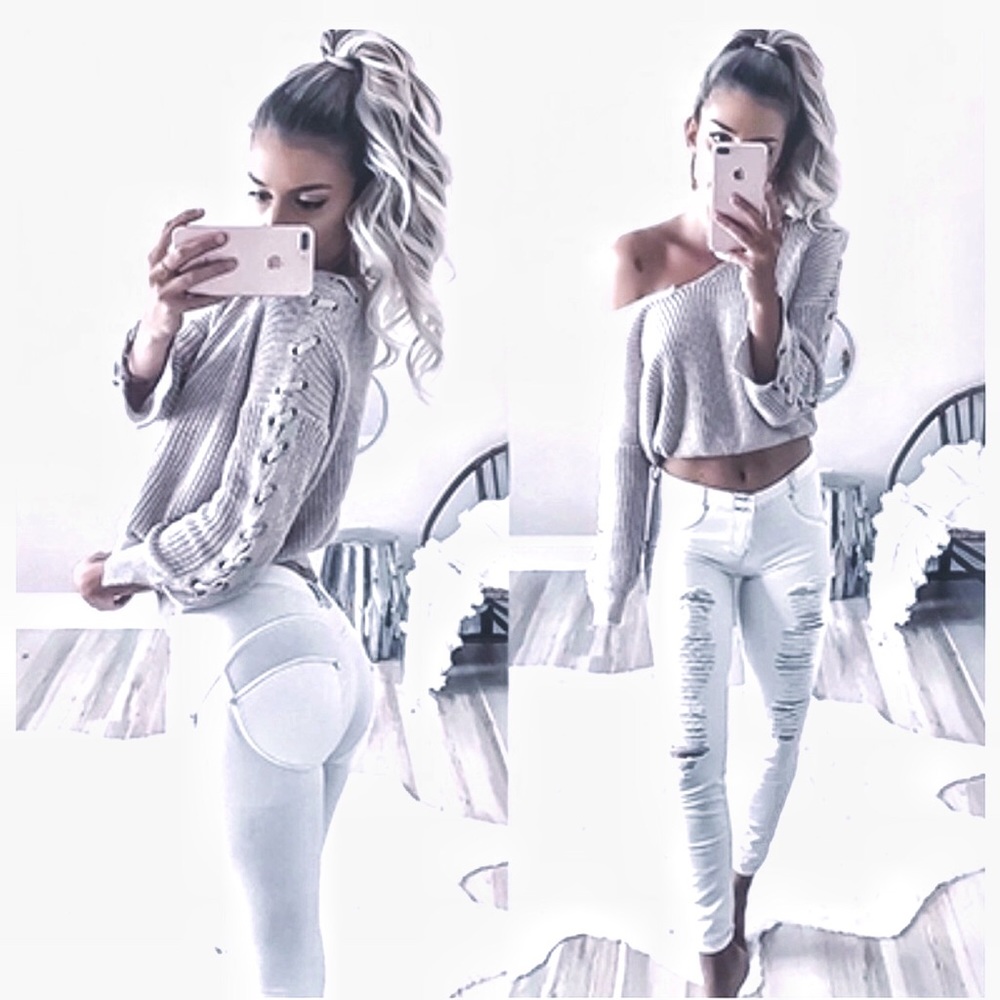 Laced Up Knitted Gray Sweater ✨⭐️
